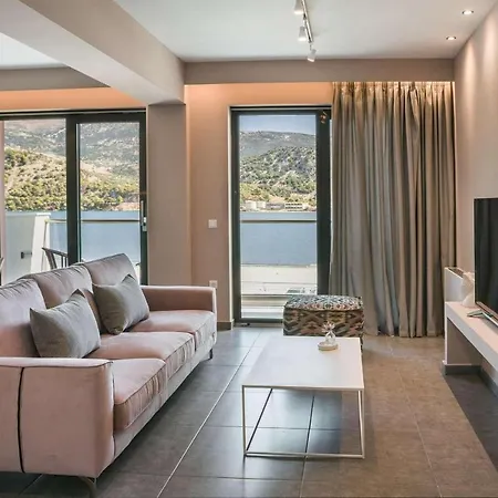 Daire 12 Suites Boutique Suites Argostolion