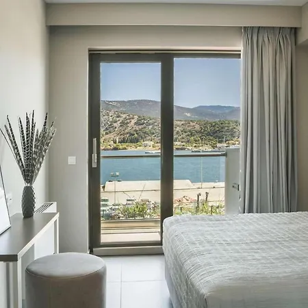 12 Suites Boutique Suites * Argostolion