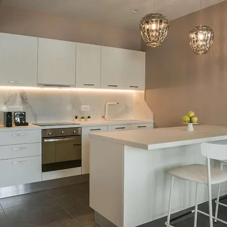 Daire 12 Suites Boutique Suites