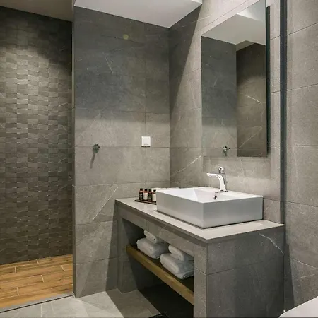 Apartament 12 Suites Boutique Suites *